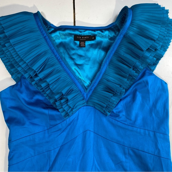 Ted Baker London Vibrant Blue V-Neck Ruffle Neck/Sleeves Cotton Cocktail Dress M - Picture 6 of 16
